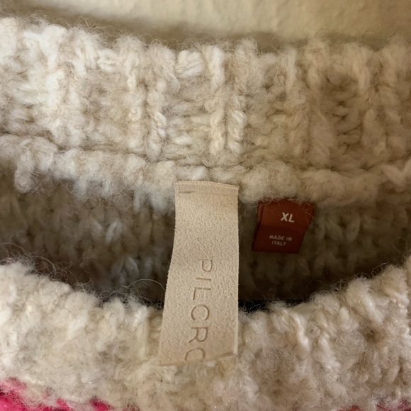 Cozy Multicolor Striped Women's Sweater - Picture 3 of 3